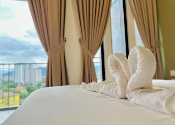 New Georgetown Modern City View 2Br Homestay For 10Pax 无敌美景两房民宿 Beacon Executive Suite