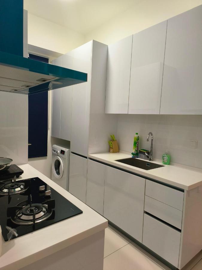 Apartment New Georgetown: Modern View *