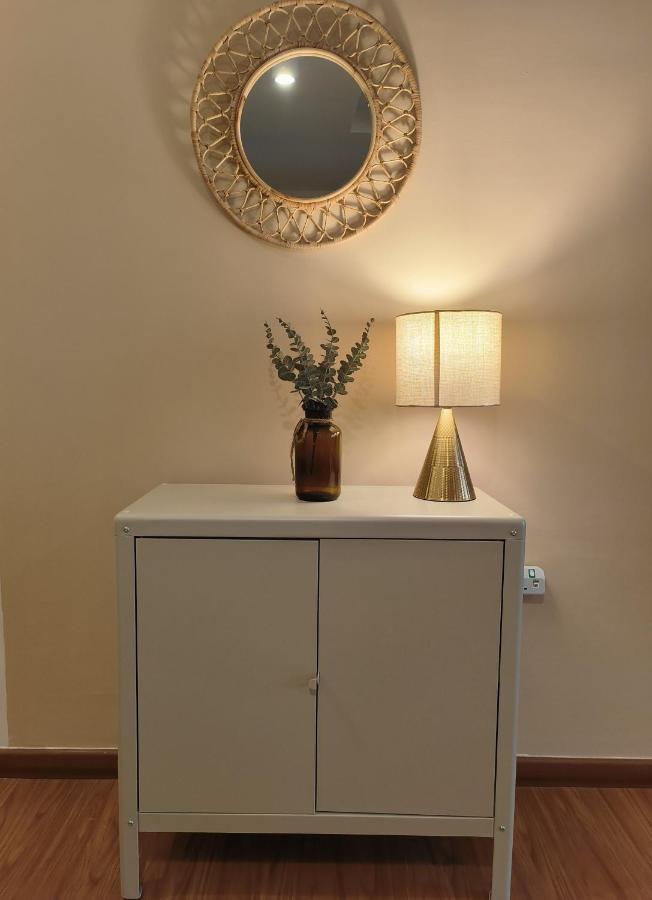 New Georgetown: Modern View Apartment