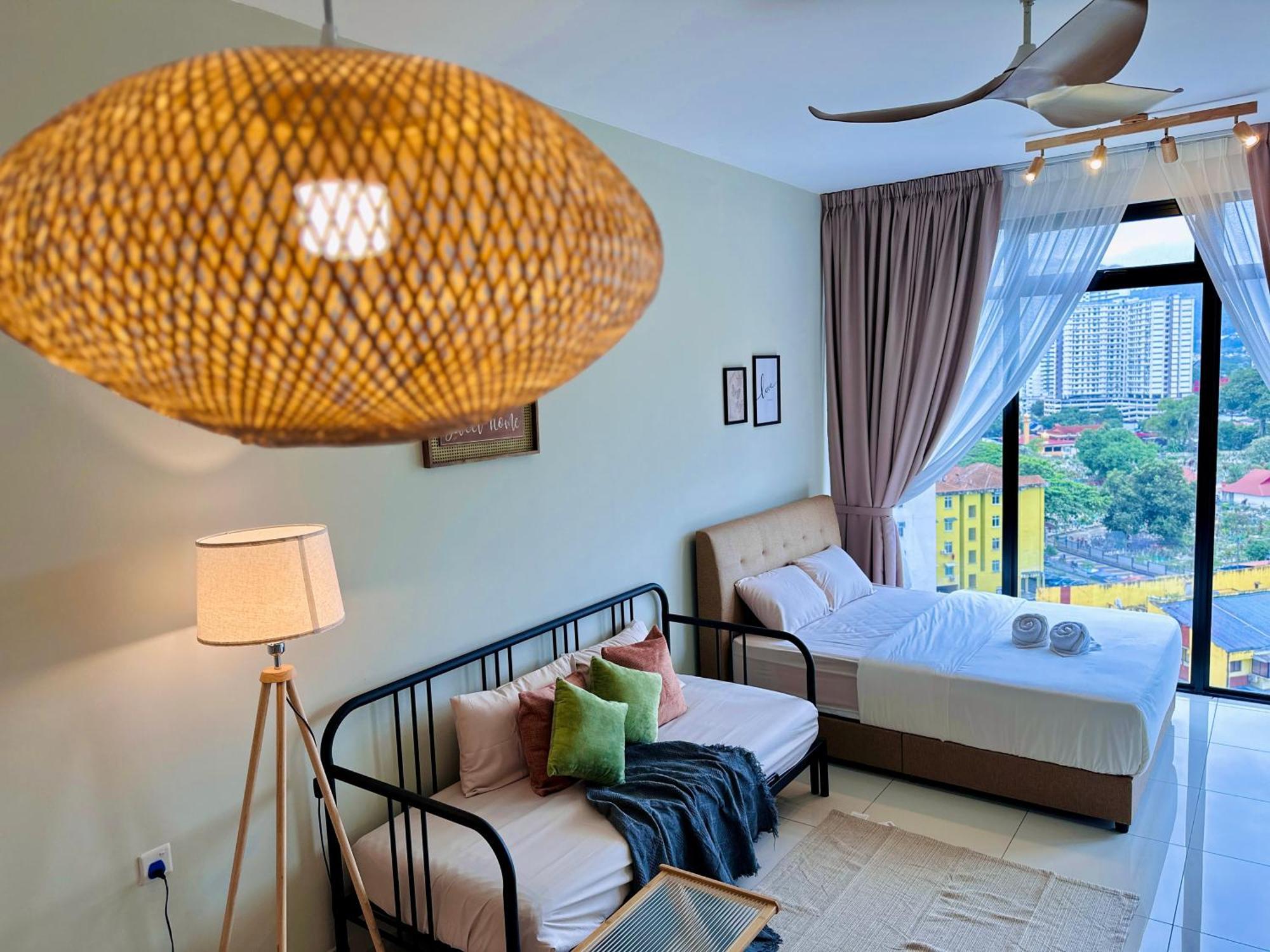 Apartment New Georgetown: Modern View