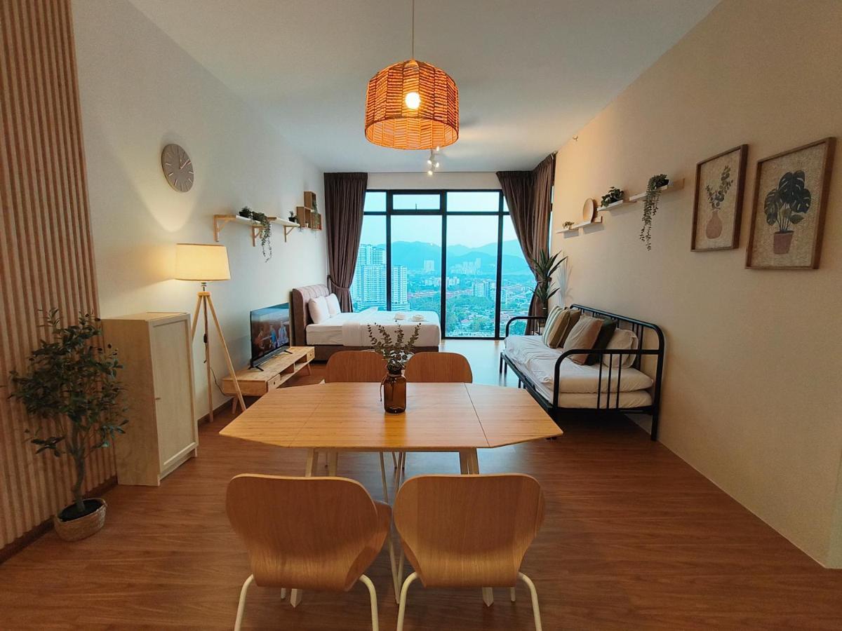 New Georgetown: Modern View Apartment *